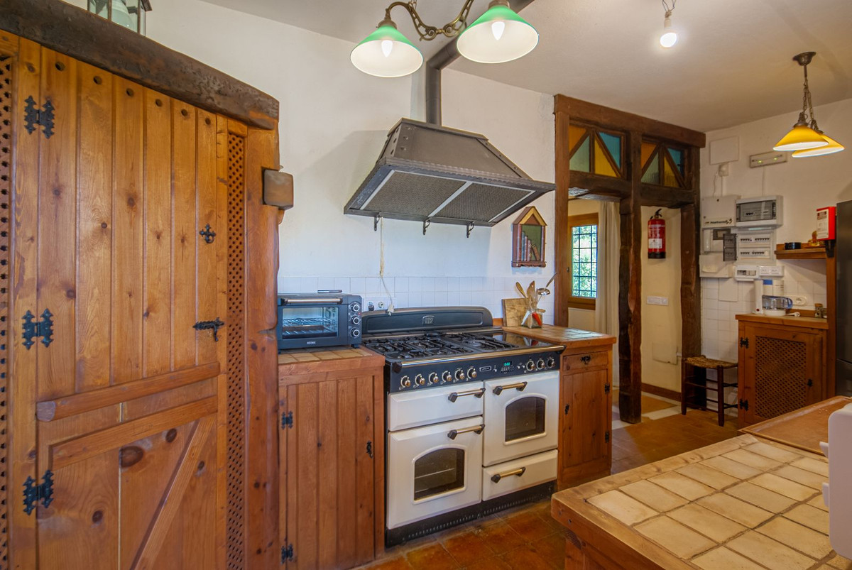 Huis te koop in Entrerrios | 4 slaapkamers H5105056
