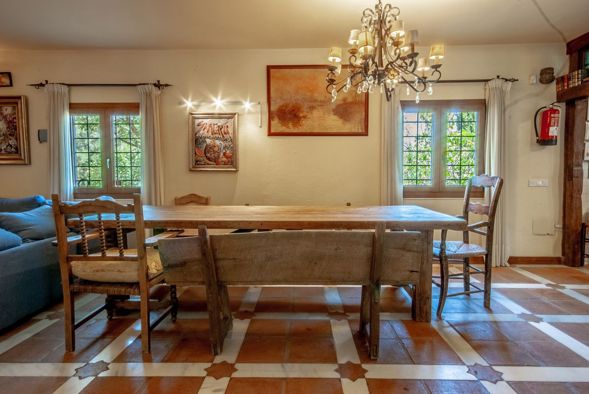 Huis te koop in Entrerrios | 4 slaapkamers H5105056