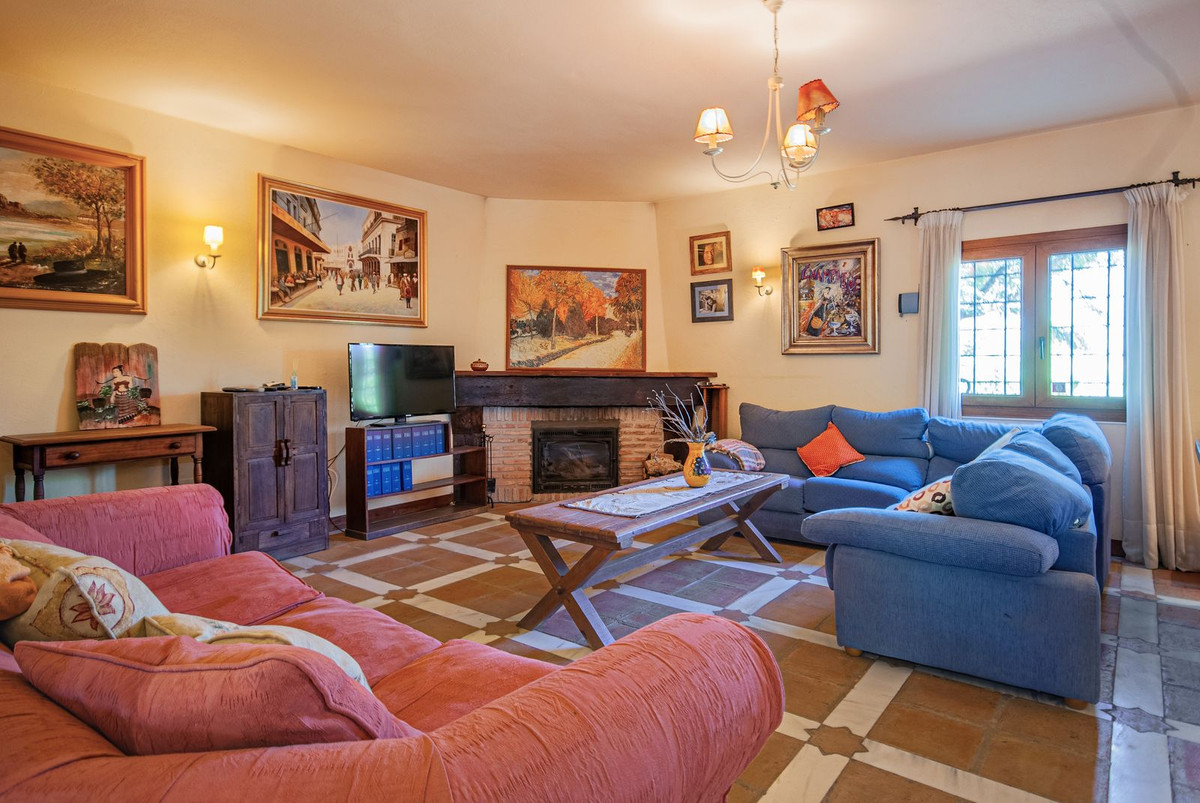 Huis te koop in Entrerrios | 4 slaapkamers H5105056