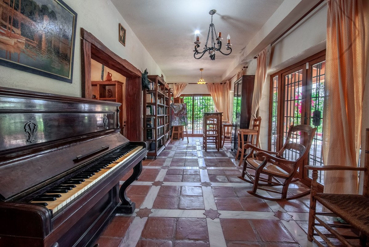 Huis te koop in Entrerrios | 4 slaapkamers H5105056