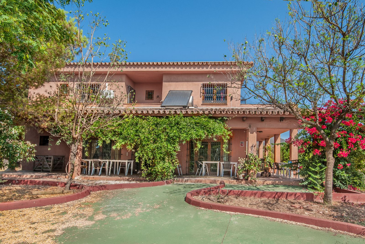 Huis te koop in Entrerrios | 4 slaapkamers H5105056