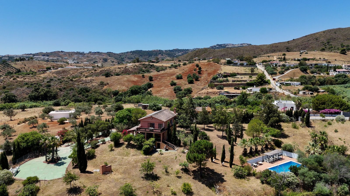 Huis te koop in Entrerrios | 4 slaapkamers H5105056