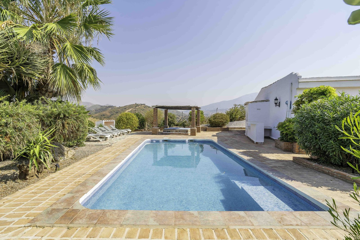 Huis te koop in Entrerrios | 6 slaapkamers H5148238