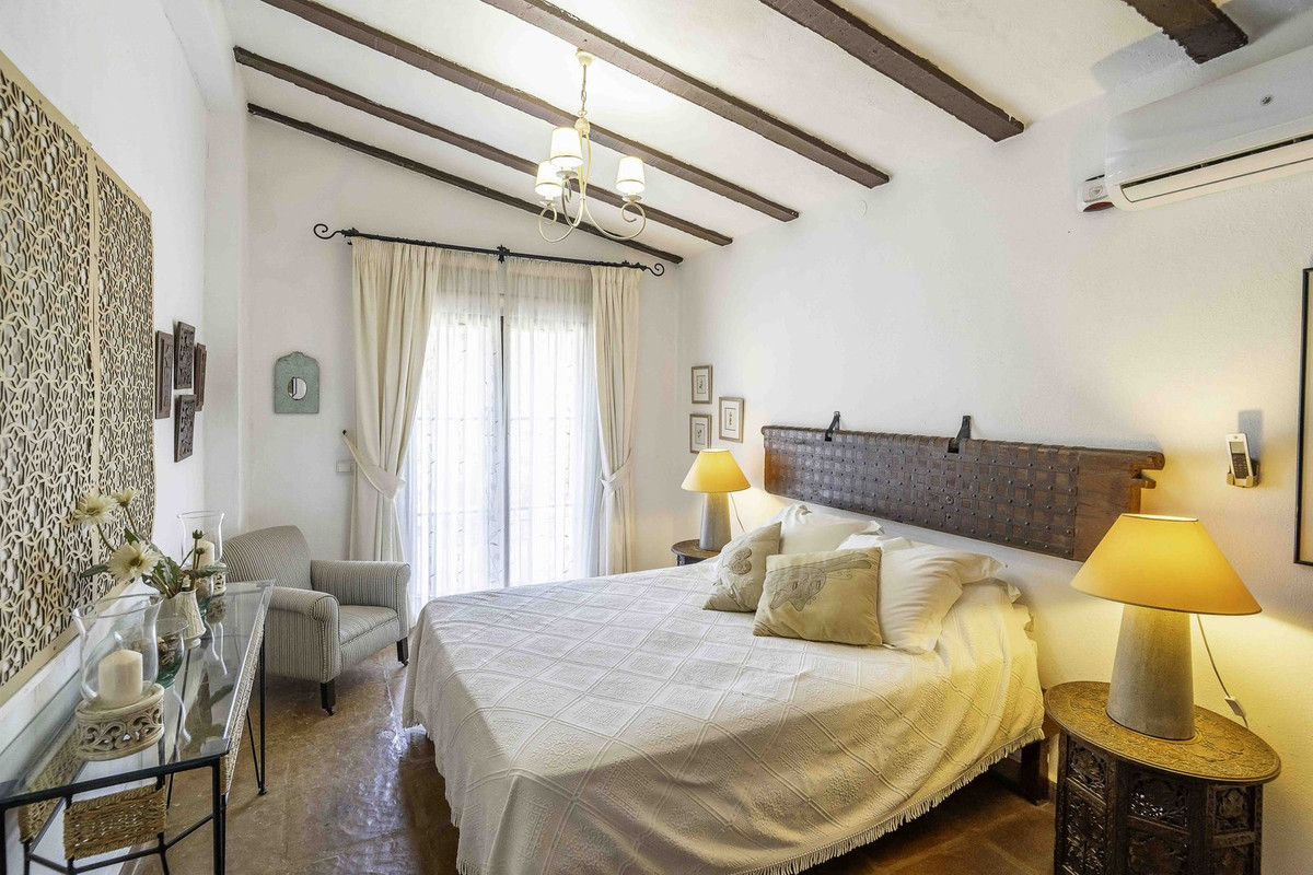 Huis te koop in Entrerrios | 6 slaapkamers H5148238