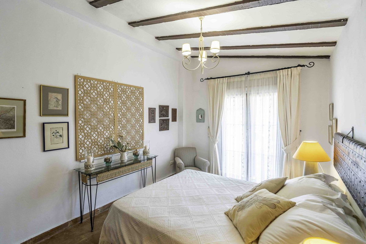 Huis te koop in Entrerrios | 6 slaapkamers H5148238
