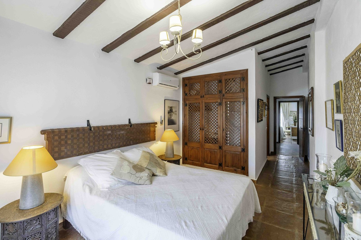Huis te koop in Entrerrios | 6 slaapkamers H5148238