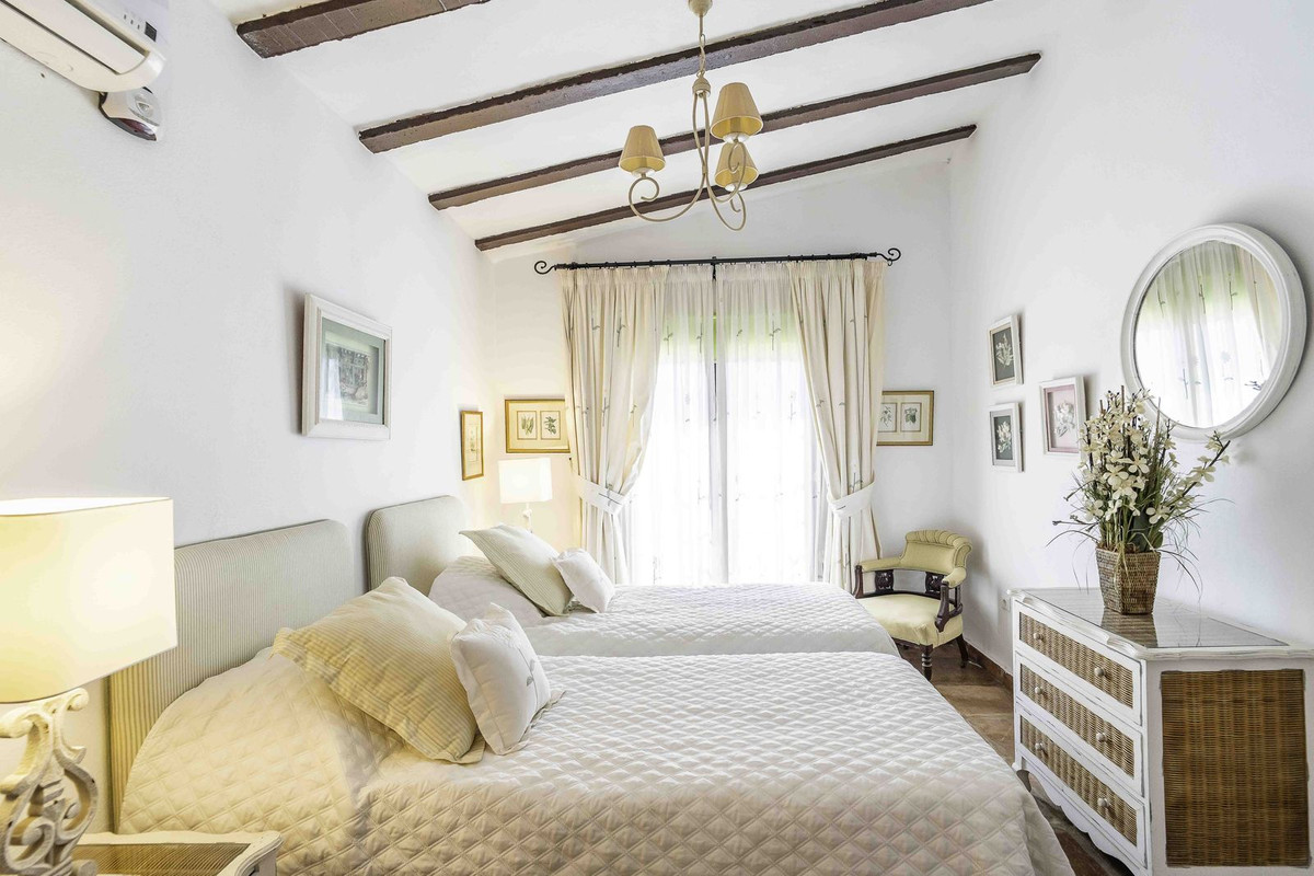 Huis te koop in Entrerrios | 6 slaapkamers H5148238