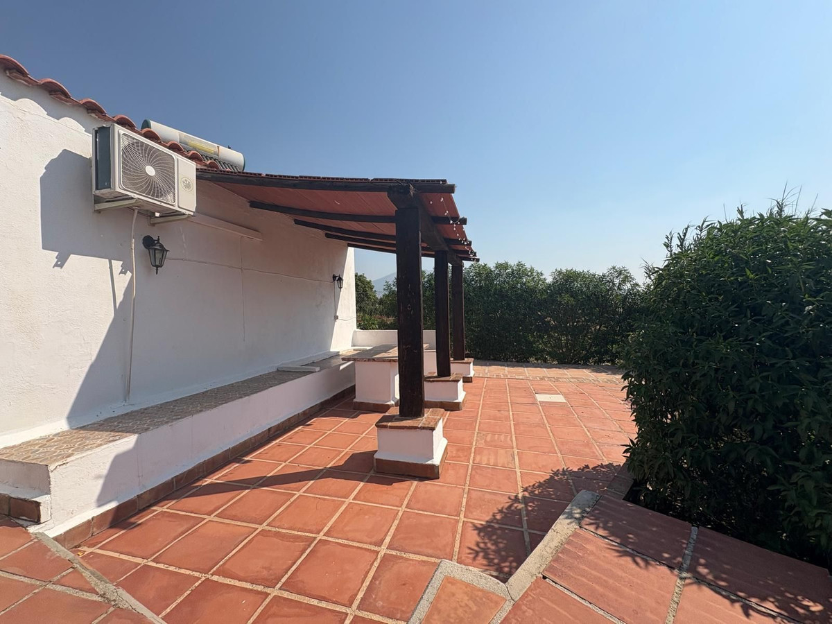 Huis te koop in Entrerrios | 6 slaapkamers H5148238