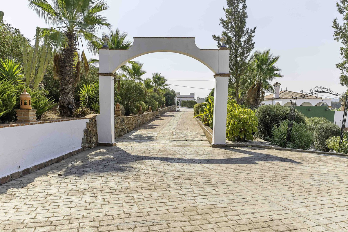 Huis te koop in Entrerrios | 6 slaapkamers H5148238