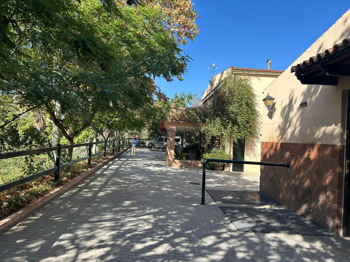 Property main view 4