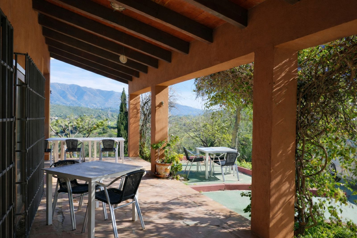 Huis te koop in Entrerrios | 4 slaapkamers H5316121