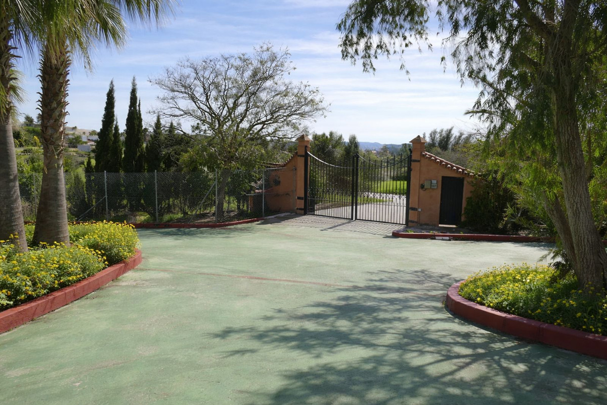 Huis te koop in Entrerrios | 4 slaapkamers H5316121