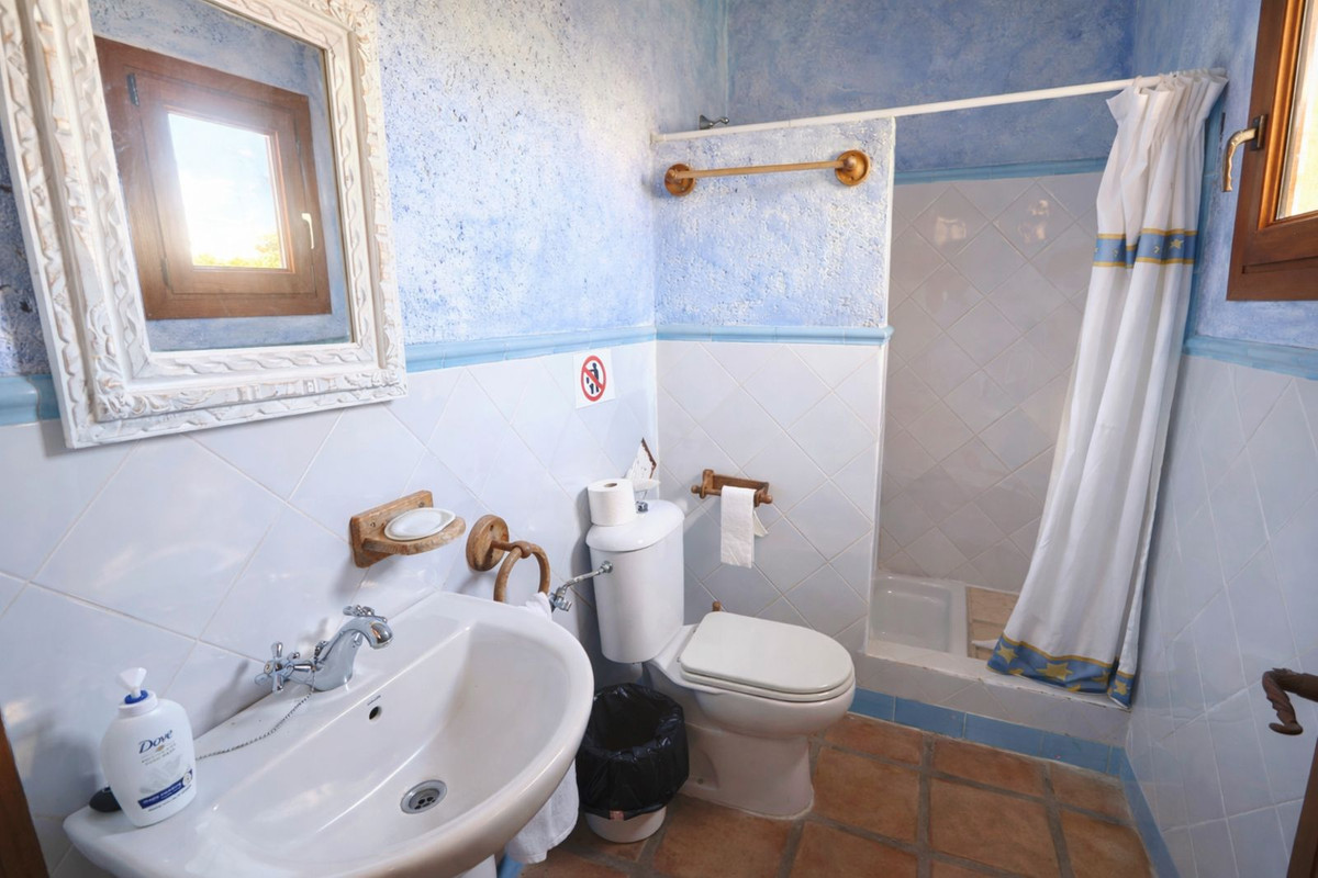 Huis te koop in Entrerrios | 4 slaapkamers H5316121