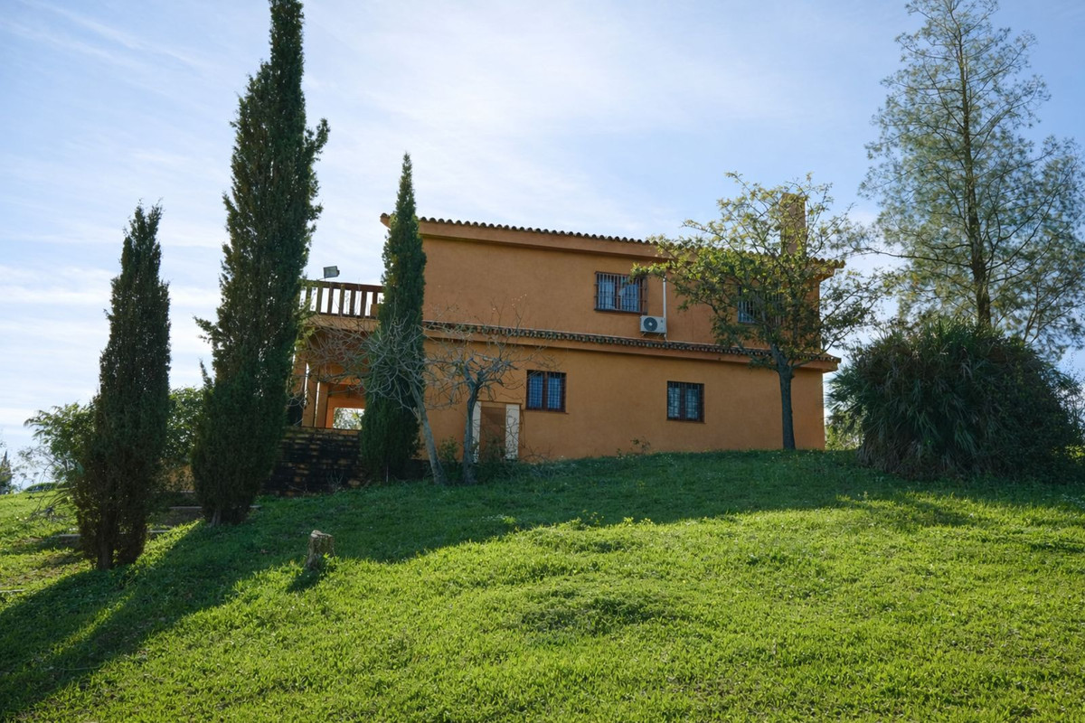 Huis te koop in Entrerrios | 4 slaapkamers H5316121