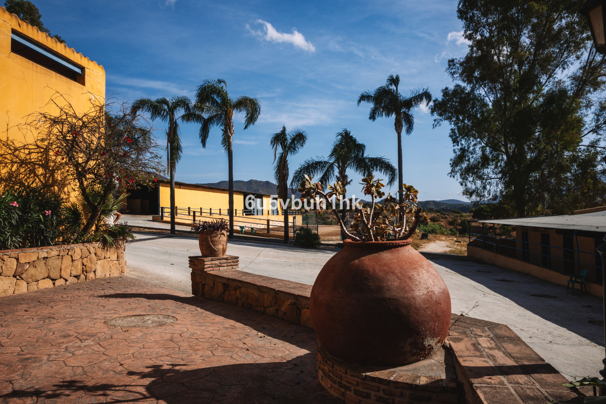 Huis te koop in Entrerrios | 5 slaapkamers H5423941