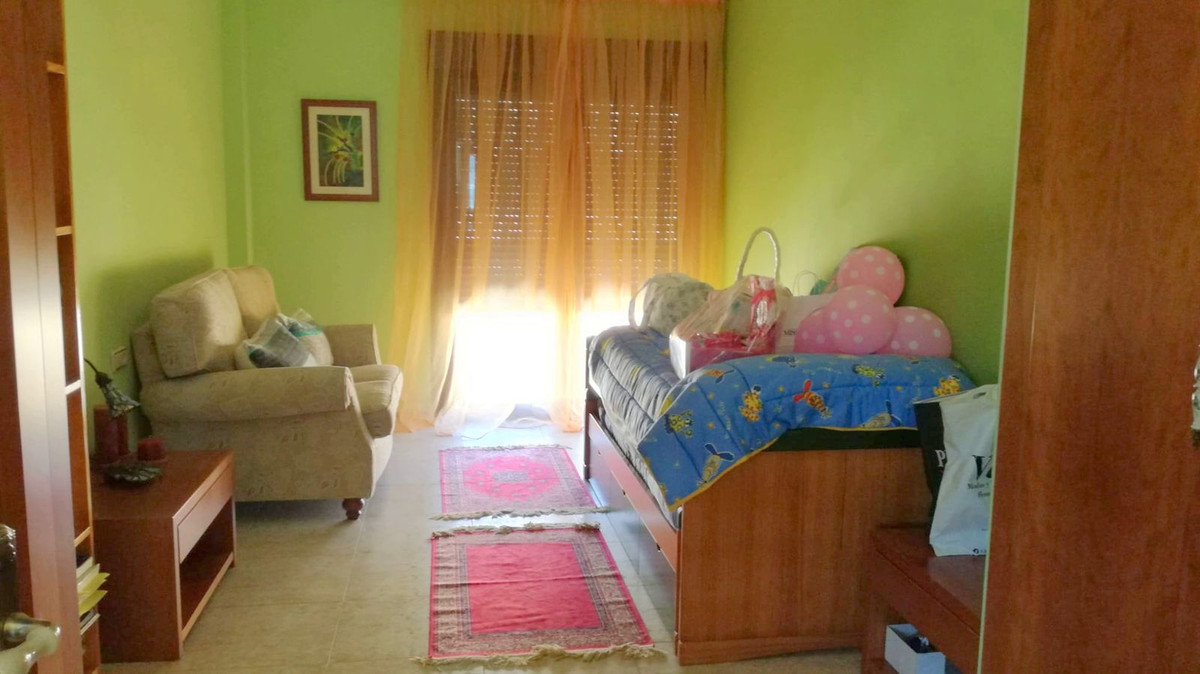 Huis te koop in Estacion de Cartama | 6 slaapkamers H5070265