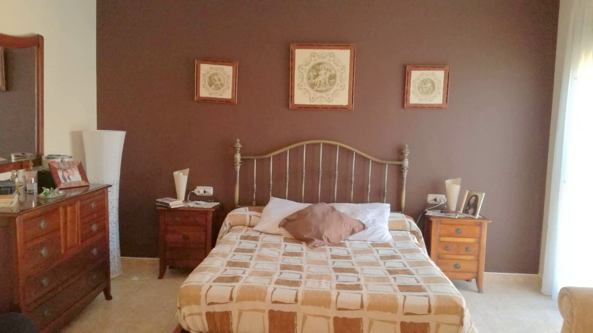 Huis te koop in Estacion de Cartama | 6 slaapkamers H5070265