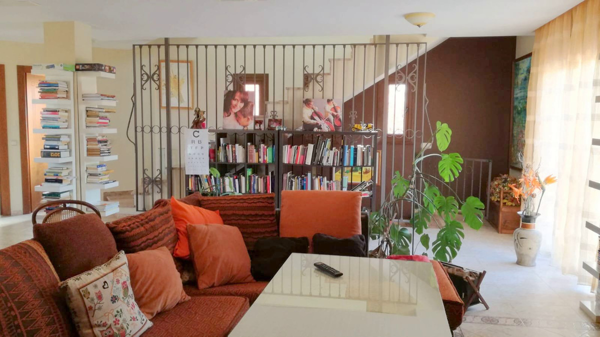 Huis te koop in Estacion de Cartama | 6 slaapkamers H5070265