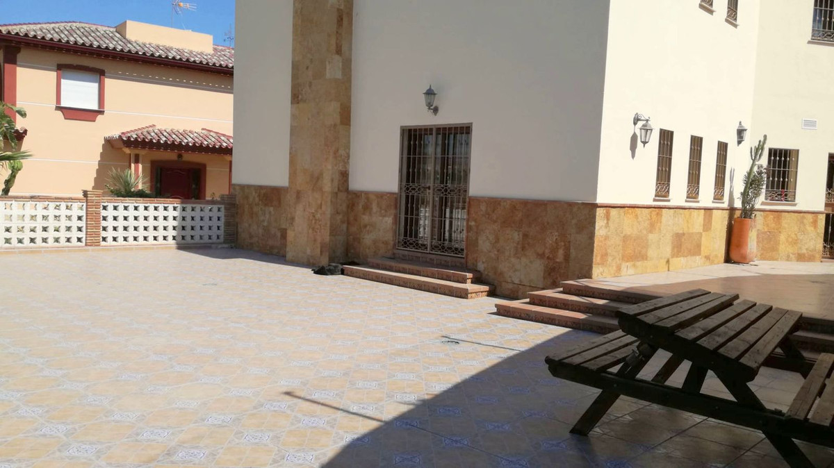 Huis te koop in Estacion de Cartama | 6 slaapkamers H5070265
