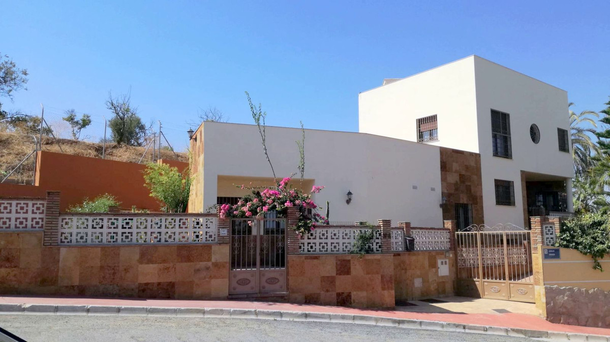 Huis te koop in Estacion de Cartama | 6 slaapkamers H5070265