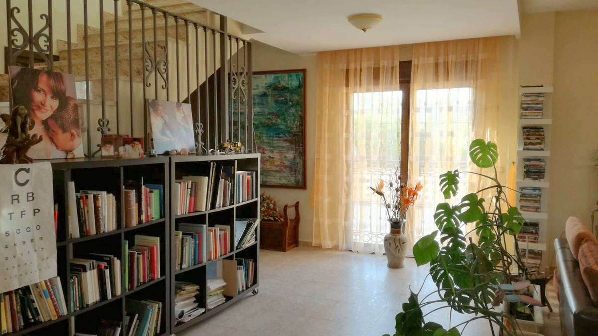 Huis te koop in Estacion de Cartama | 6 slaapkamers H5070265