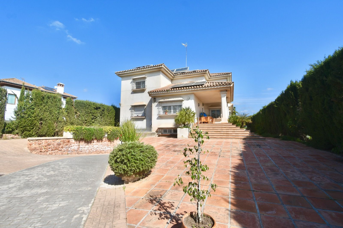 Huis te koop in Estacion de Cartama | 6 slaapkamers H5486965