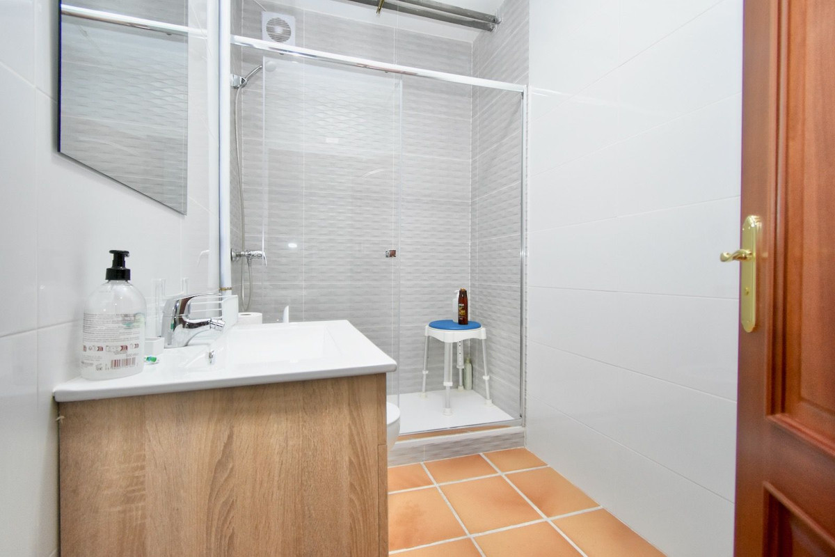 Huis te koop in Estacion de Cartama | 6 slaapkamers H5486965