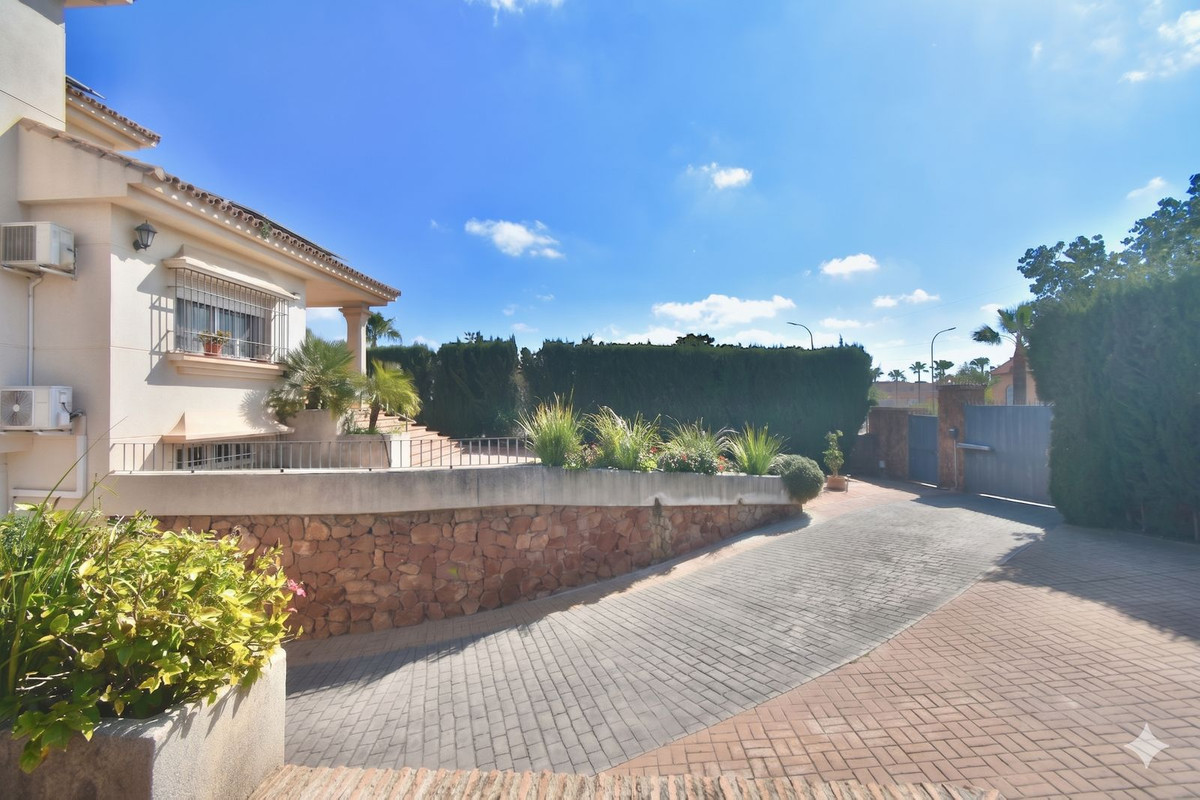Huis te koop in Estacion de Cartama | 6 slaapkamers H5486965