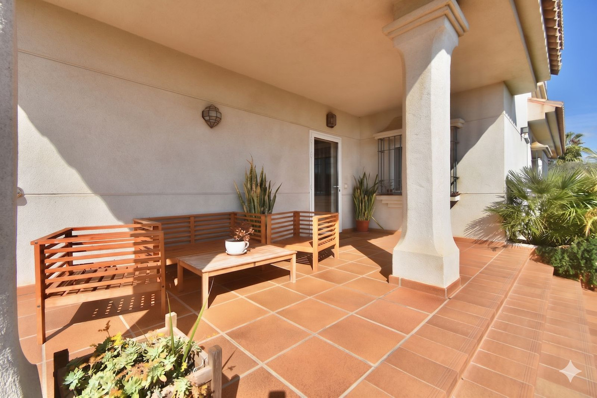 Huis te koop in Estacion de Cartama | 6 slaapkamers H5486965
