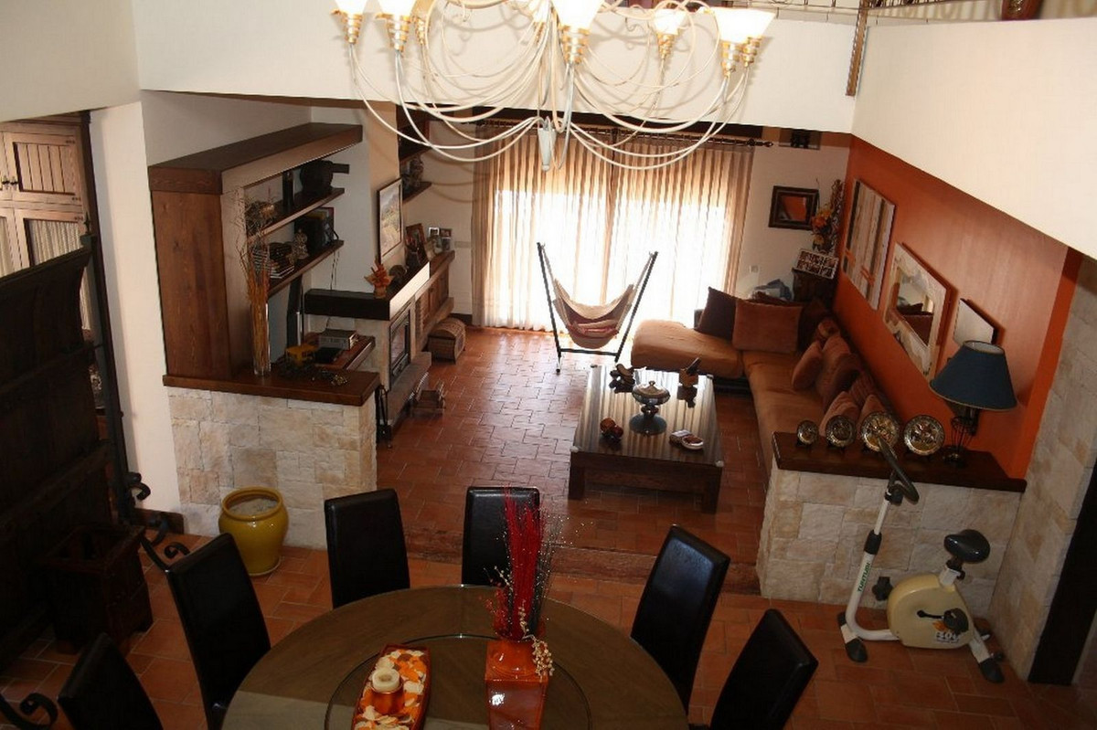 Property main view 33