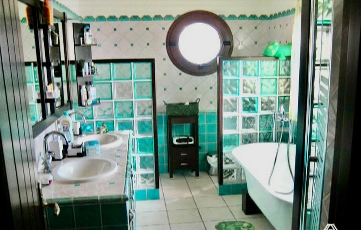 Property main view 38