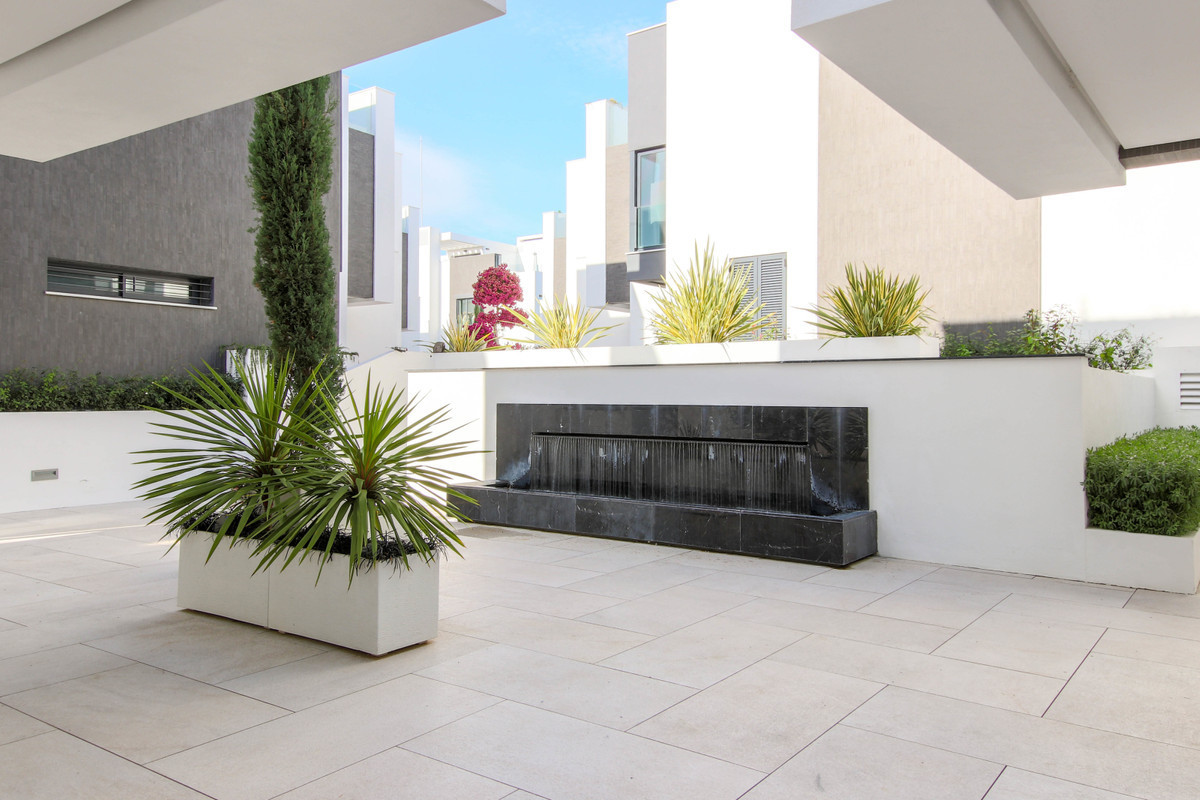 Property main view 33