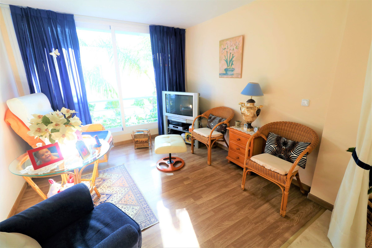 Huis te koop in Estepona | 3 slaapkamers H3762598