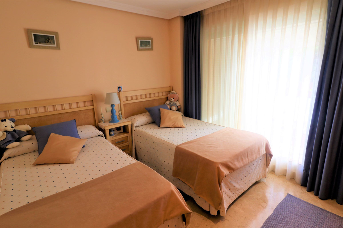 Huis te koop in Estepona | 3 slaapkamers H3762598