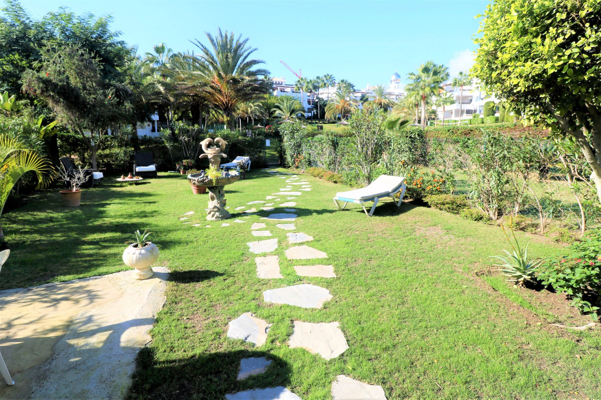 Huis te koop in Estepona | 3 slaapkamers H3762598