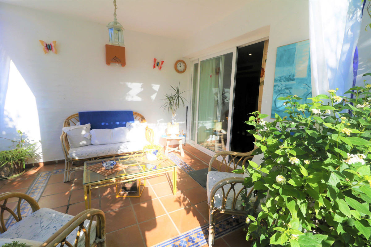 Huis te koop in Estepona | 3 slaapkamers H3762598