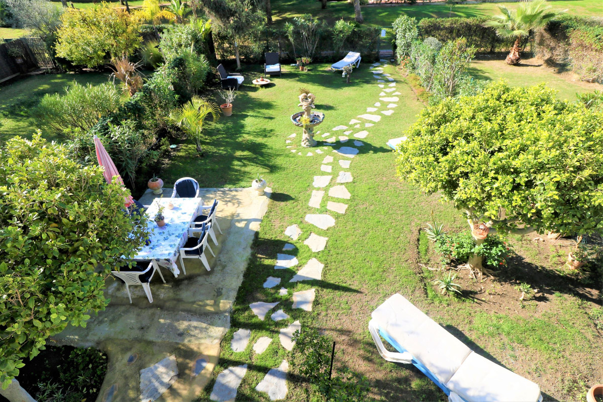 Huis te koop in Estepona | 3 slaapkamers H3762598