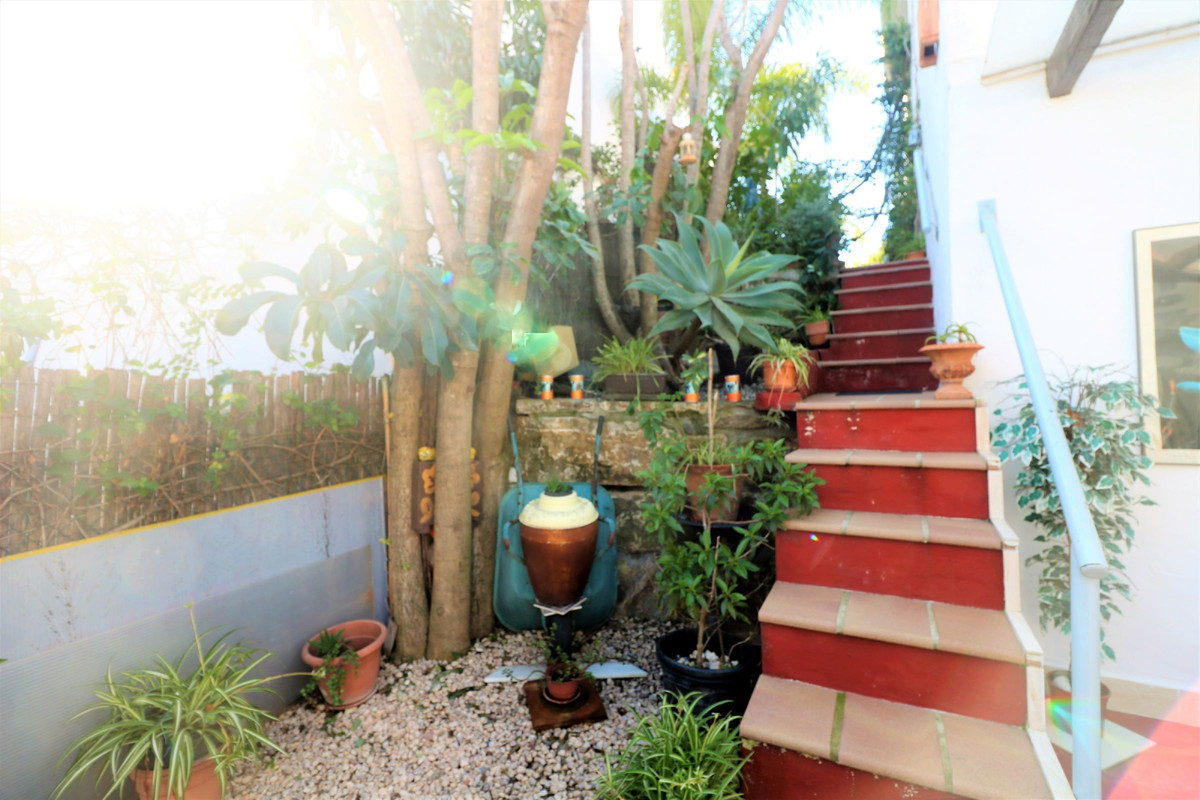 Huis te koop in Estepona | 3 slaapkamers H3762598