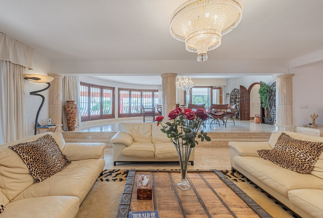 Property main view 44