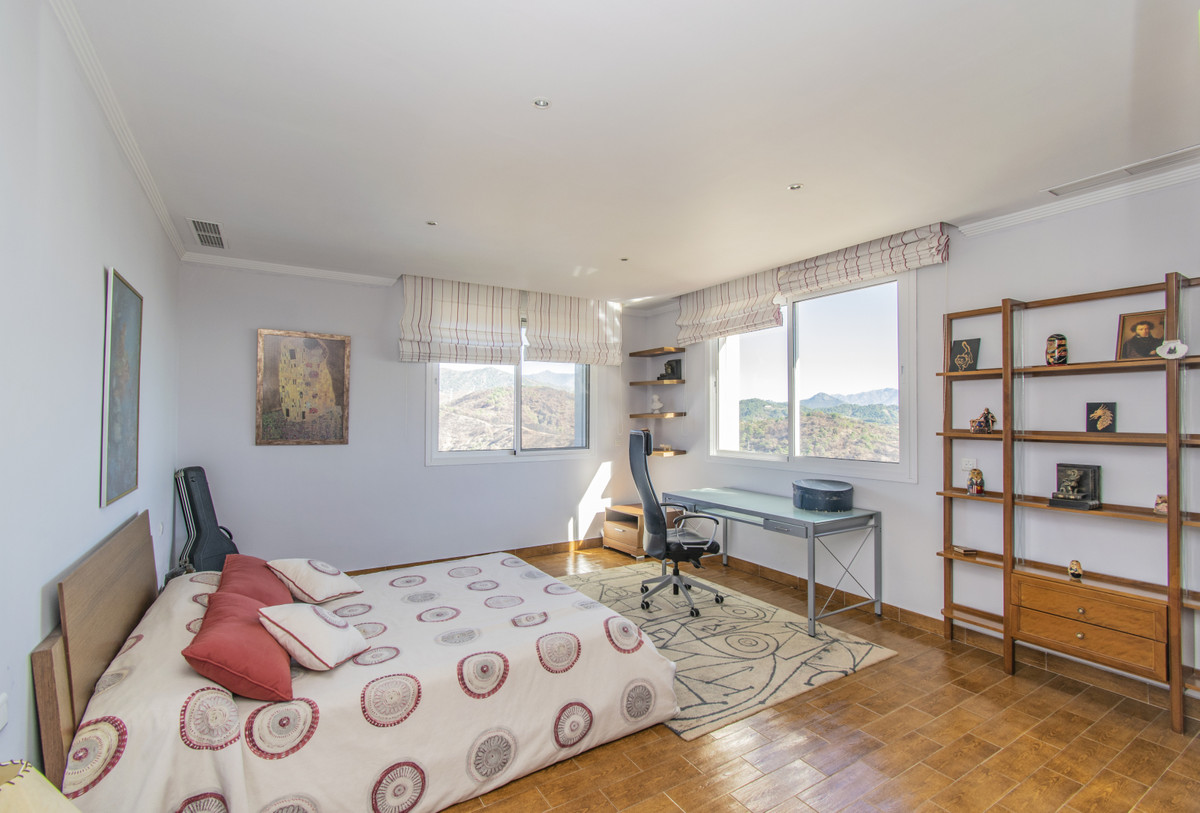 Property main view 24