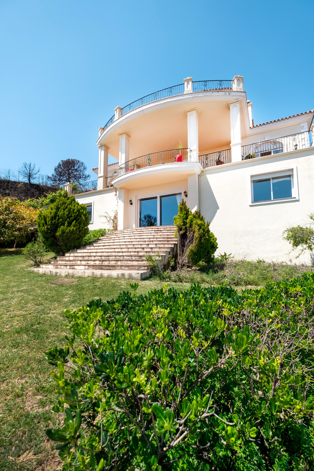 Finca - Cortijo te koop in Estepona | 7 slaapkamers H4053922