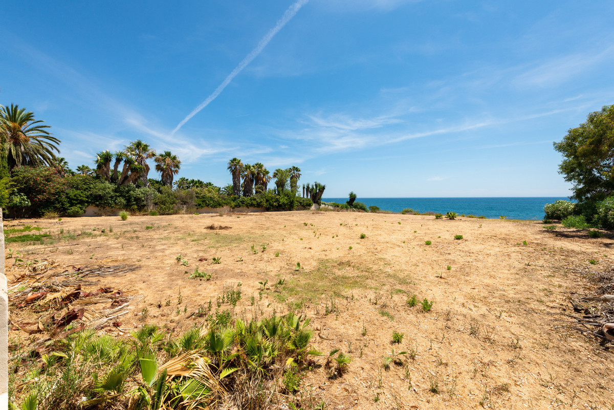 Huis te koop in Estepona | 6 slaapkamers H4272646