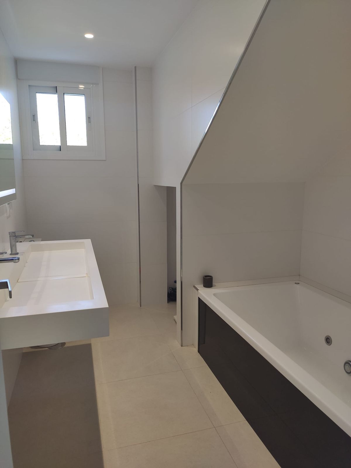 Property main view 42