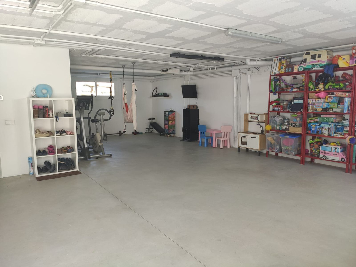 Property main view 44