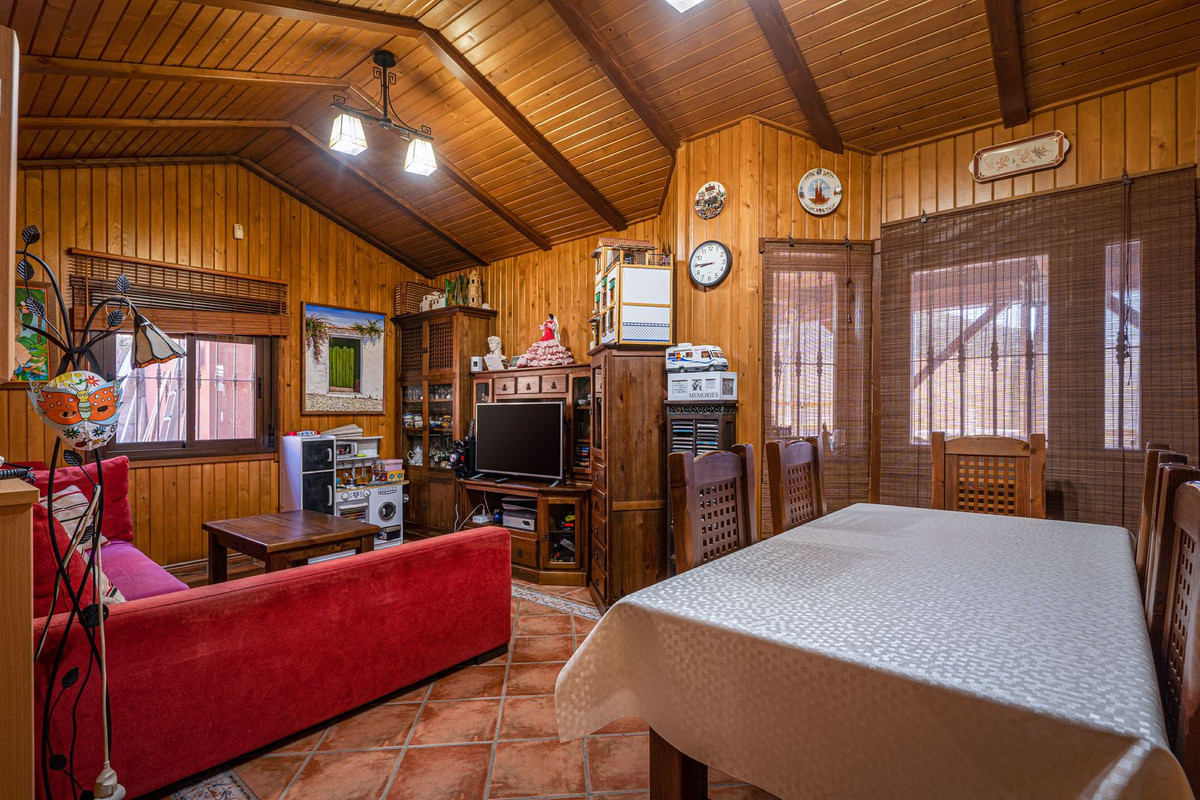 Finca - Cortijo te koop in Estepona | 3 slaapkamers H4303936