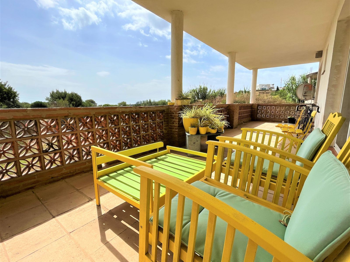 Huis te koop in Estepona | 3 slaapkamers H4415791