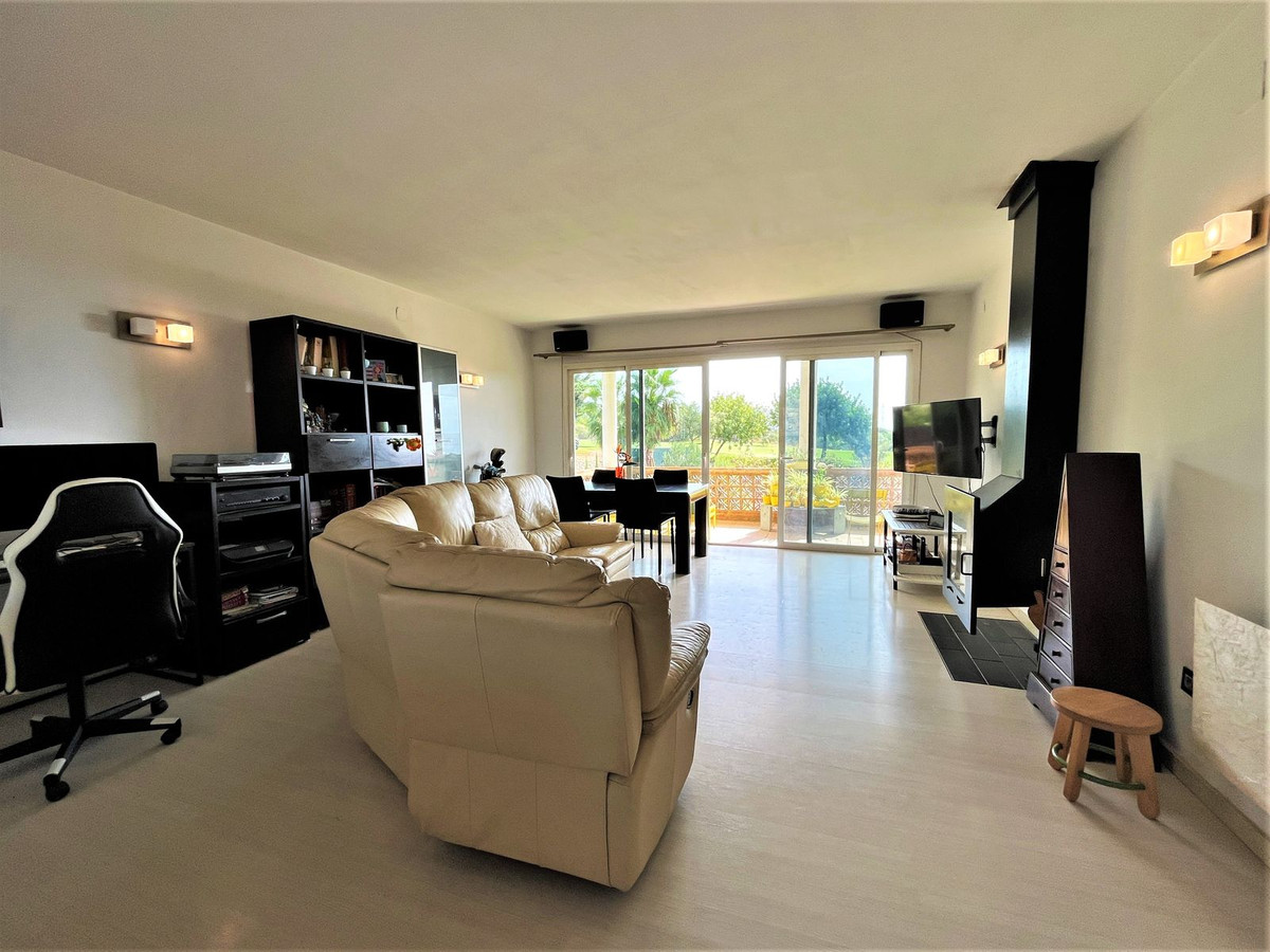 Huis te koop in Estepona | 3 slaapkamers H4415791