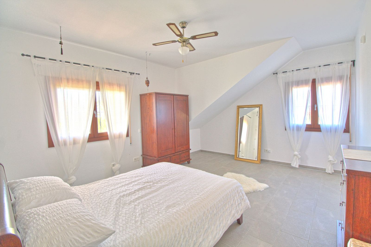 Property main view 60