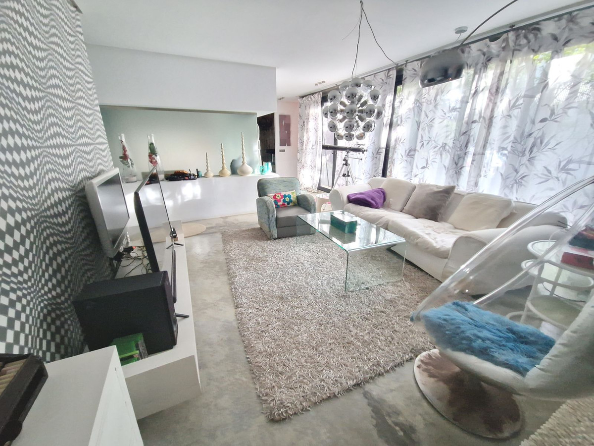 Property main view 63