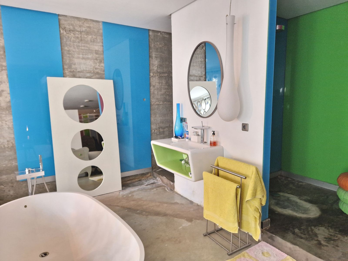 Property main view 70